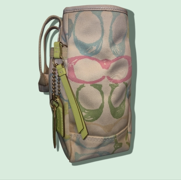 Coach Vintage Hampton Scribble Pastel Signature Tote - Picture 3 of 12